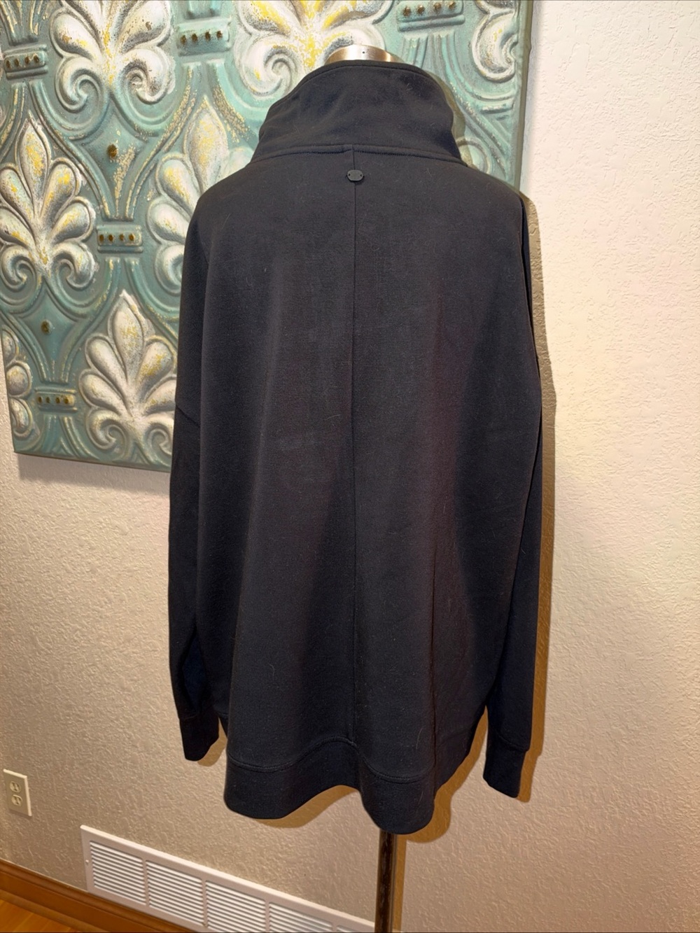 Gaiam Women’s 3X Black Scuba Quarter Zip Popover Pullover Stretch Tunic - Picture 5 of 11